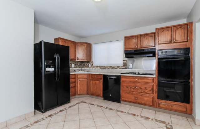 11718 Hamlet Road Gallery 4