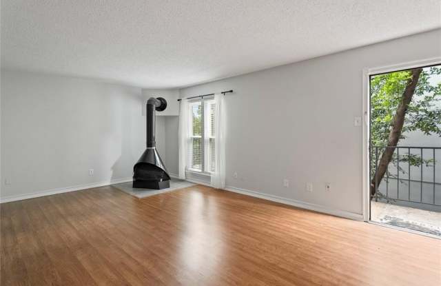 4020 Holland Avenue - 4020 Holland Avenue, Dallas, TX 75219 4020 Holland Avenue - 4020 Holland Avenue, Dallas, TX 75219