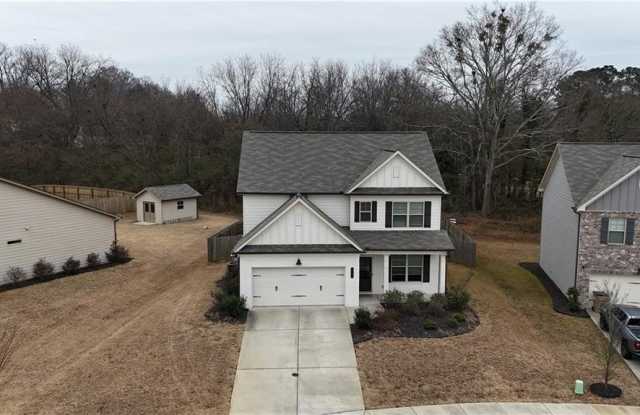 213 Winterset Circle Gallery 1