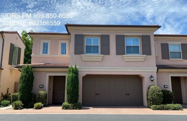 28 Maycrest #68 - 28 Maycrest, Irvine, CA 92618