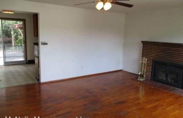 6408 N 51st Street Gallery 3