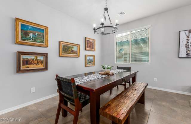 21434 W TERRI LEE Drive Gallery 4