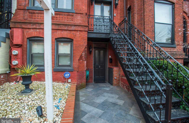 2022 N St NW - B photos photos