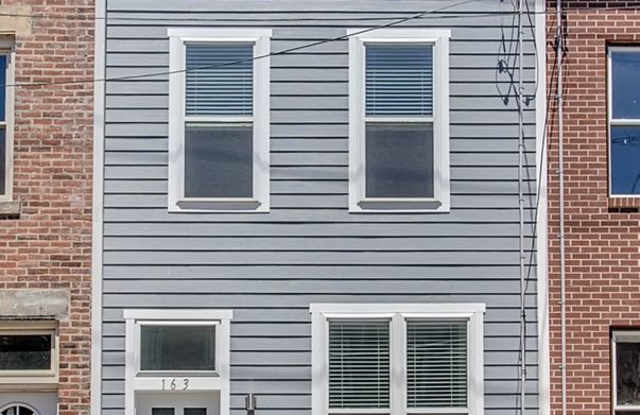 Beautiful 4 Bed 3 Bath Home in Lawrenceville! - 163 45th Street, Pittsburgh, PA 15201
