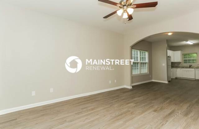2019 Reynolds Drive Southwest Gallery 3