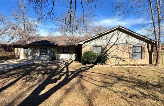 405 Cypress - 405 Cypress Circle, Tyler, TX 75703