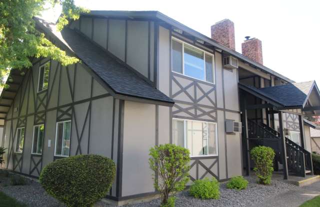 108 E Weile Ave photos photos