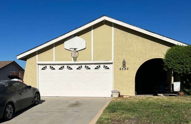 6592 Marine Ave, Alta Loma, CA 91737 photos photos