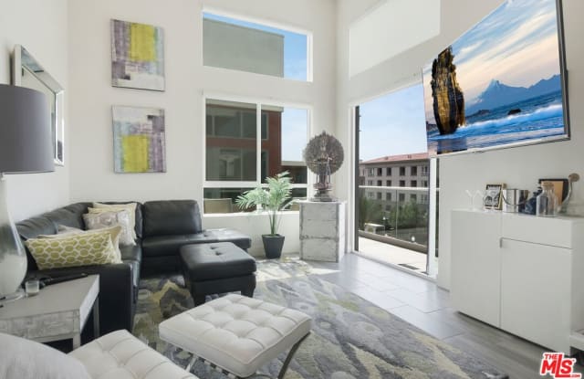 12465 Osprey Ln - 12465 Osprey Ln, Los Angeles, CA 90094
