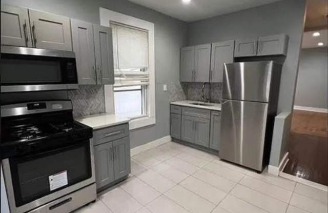 82 FULTON AVE photos photos