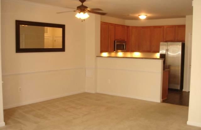 15559 JOHN DISKIN CIRCLE Gallery 3