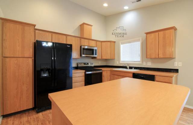 3 Bedroom, 2 Bath + an Office Home in West Pasco Gallery 3