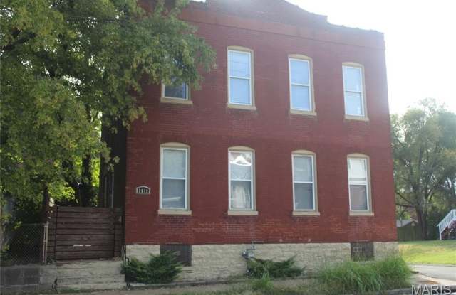 2812 Nebraska Avenue Gallery 1