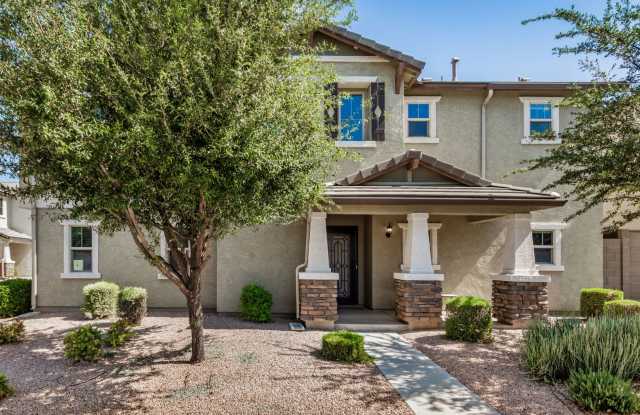 Spacious, Stylish  Perfectly Located Near Chandler/Gilbert Border photos photos