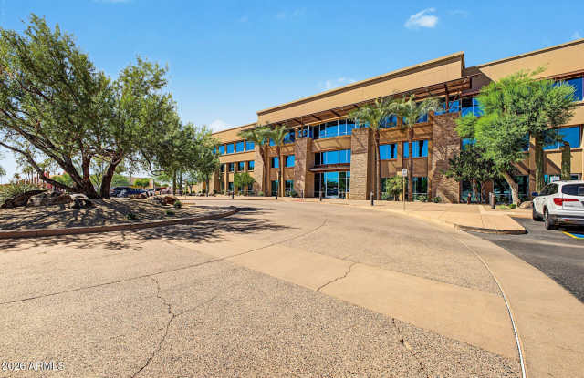 1626 N LITCHFIELD Road Gallery 3