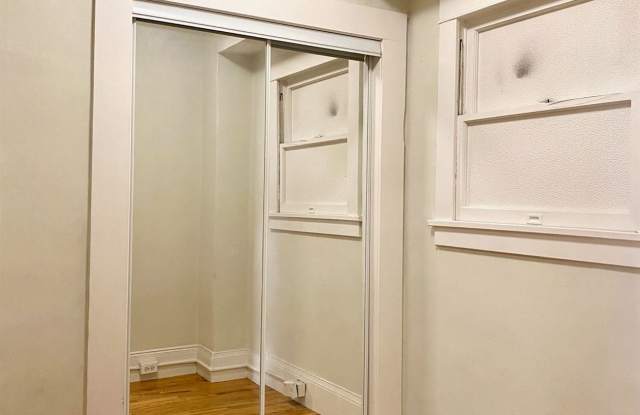 Raymond Gallery 4