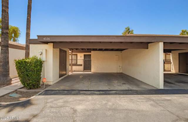 4536 W Maryland Avenue photos photos