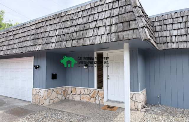 5422 Marconi Ave Gallery 2