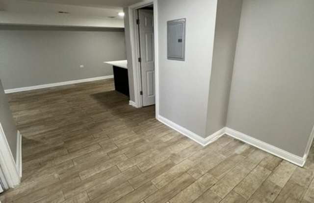 1141 W 80th St G photos photos 1141 W 80th St G photos photos