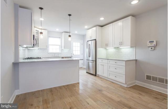 1322 S BANCROFT Street Gallery 4