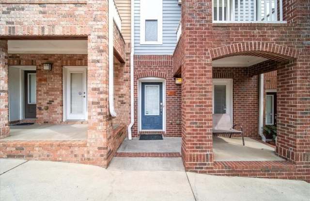 205 16th Street NW Gallery 2