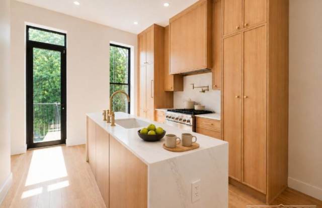 14 Spencer Place Gallery 2