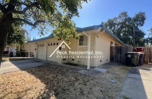 Charming Citrus Heights 2bd/1ba Home with 1 Car Garage Gallery 3