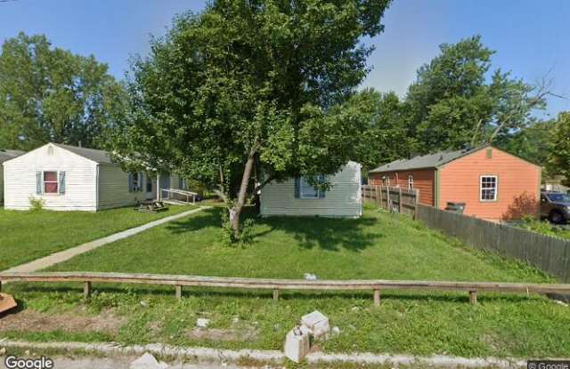 642 Dayton Ave - 642 Dayton Avenue, Indianapolis, IN 46203