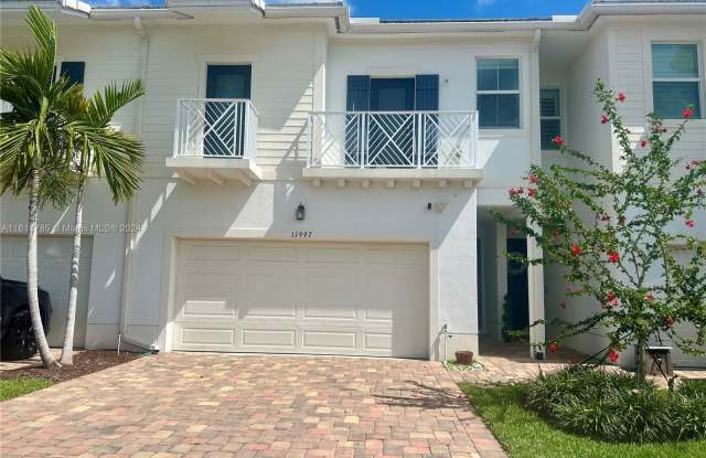 11997 Park Central - 11997 Park Central, Royal Palm Beach, FL 33411