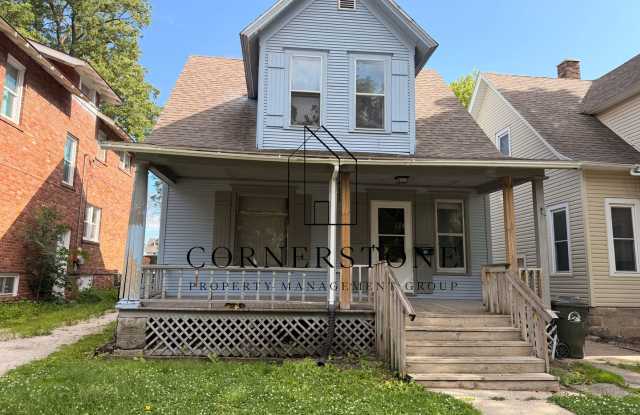 3 Bedroom House - $850 photos photos