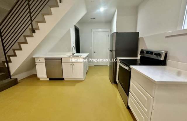 100 Mount Pleasant Ave. photos photos