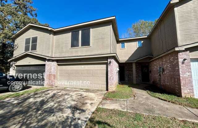256 Creek Cove Drive - 256 Creek Cove Drive, Dallas, TX 75217
