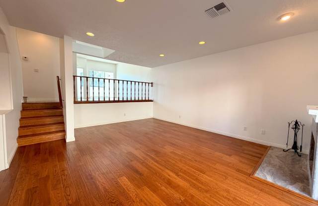 18242 Burbank Boulevard Gallery 3