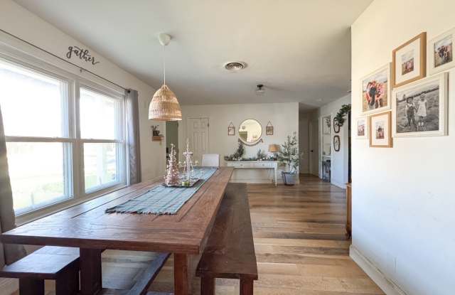 346 HAVERFORD DR Gallery 3