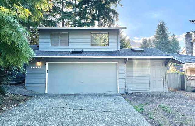 Stunning 3-Bedroom Home in Education Hill | Prime Location  Modern Amenities! - 10317 163rd Place Northeast, Redmond, WA 98052