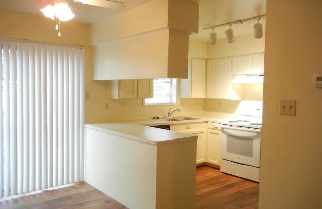 705 S JACKSON ST APT 11 photos photos 705 S JACKSON ST APT 11 photos photos