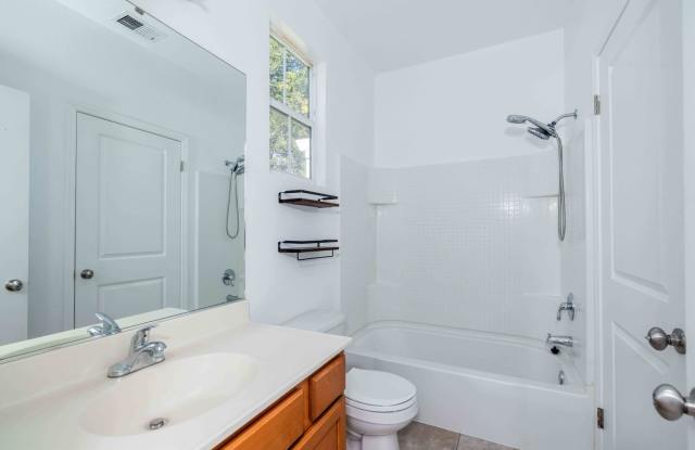 MOVE IN SPECIAL!!! $500 OFF FIRST MONTHS RENT! Come check out this lovely 3 bedroom 2.5 bath home in Northwest Santa Rosa - 2641 Gobar Lane, Santa Rosa, CA 95403