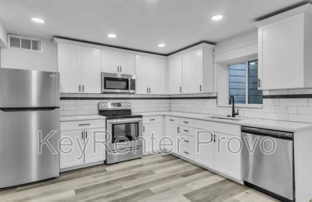 475 S 800 W photos photos