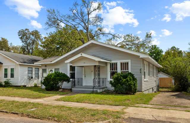 1757 48th Street Ensley Gallery 2