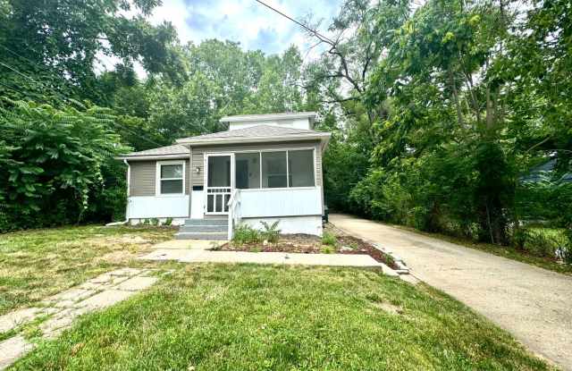 Newly updated 3 bedroom home! - 1410 East 82nd Street, Kansas City, MO 64131