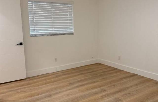 1103 SE 8th Ter Gallery 2