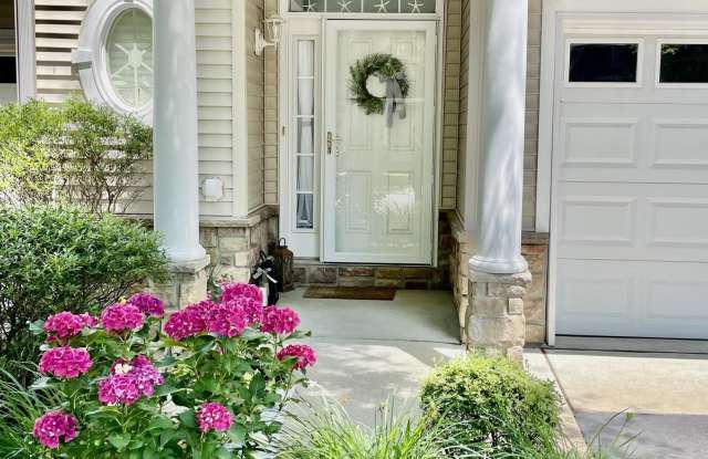 8 Bay Breeze Court photos photos