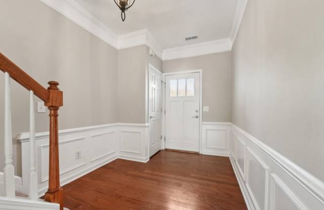 8223 Pilots View Drive - 1 Gallery 3