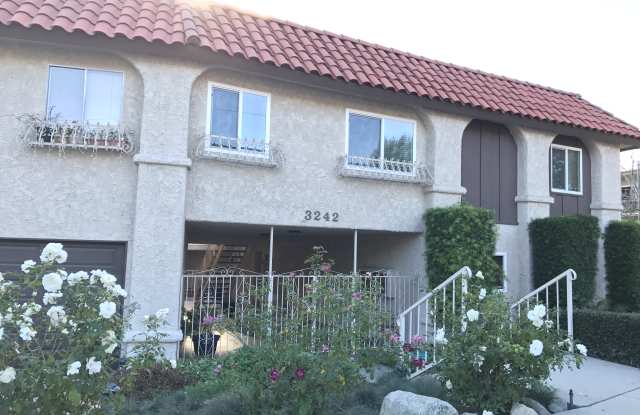 3242 Fairesta St photos photos