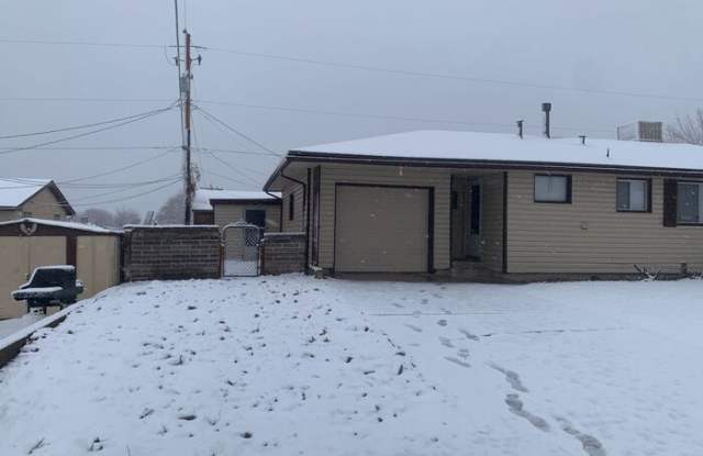 306 South 600 East Gallery 3