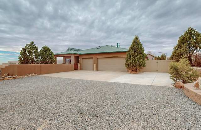 Stunning views, 4 bedroom 2 bathroom 3 car 2 door garage in Rio Rancho - 2125 Contreras Road Northeast, Rio Rancho, NM 87144