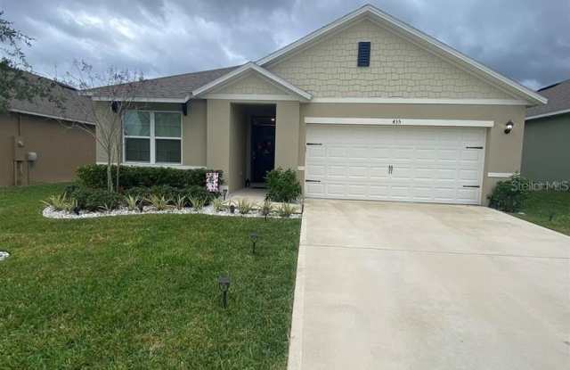 435 ANNE ST - 435 Anne St, DeLand, FL 32724