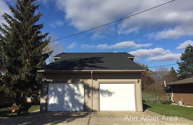 221 Clark - 221 Clark St, Saline, MI 48176