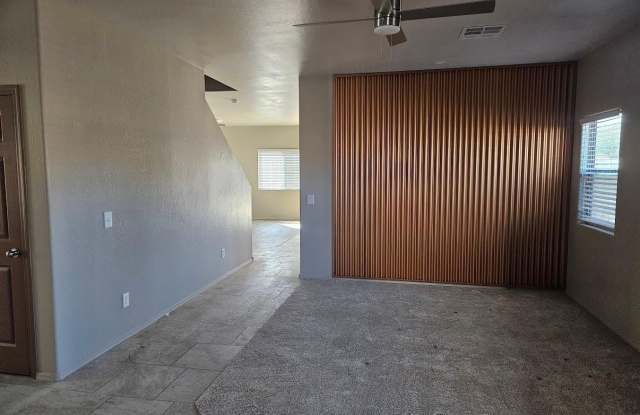 36337 W VELAZQUEZ Drive Gallery 4