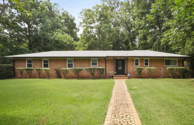 The Elmwood House photos photos